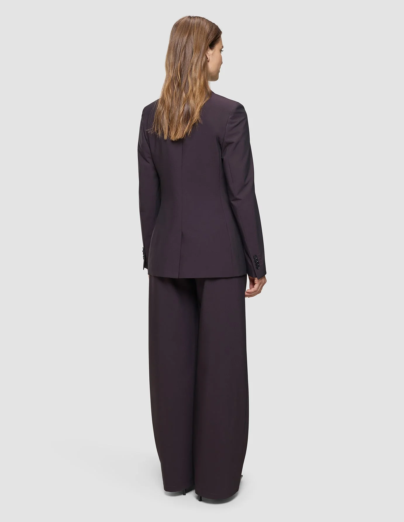 Avira Suit Wide Burgundy Berry - Image 5