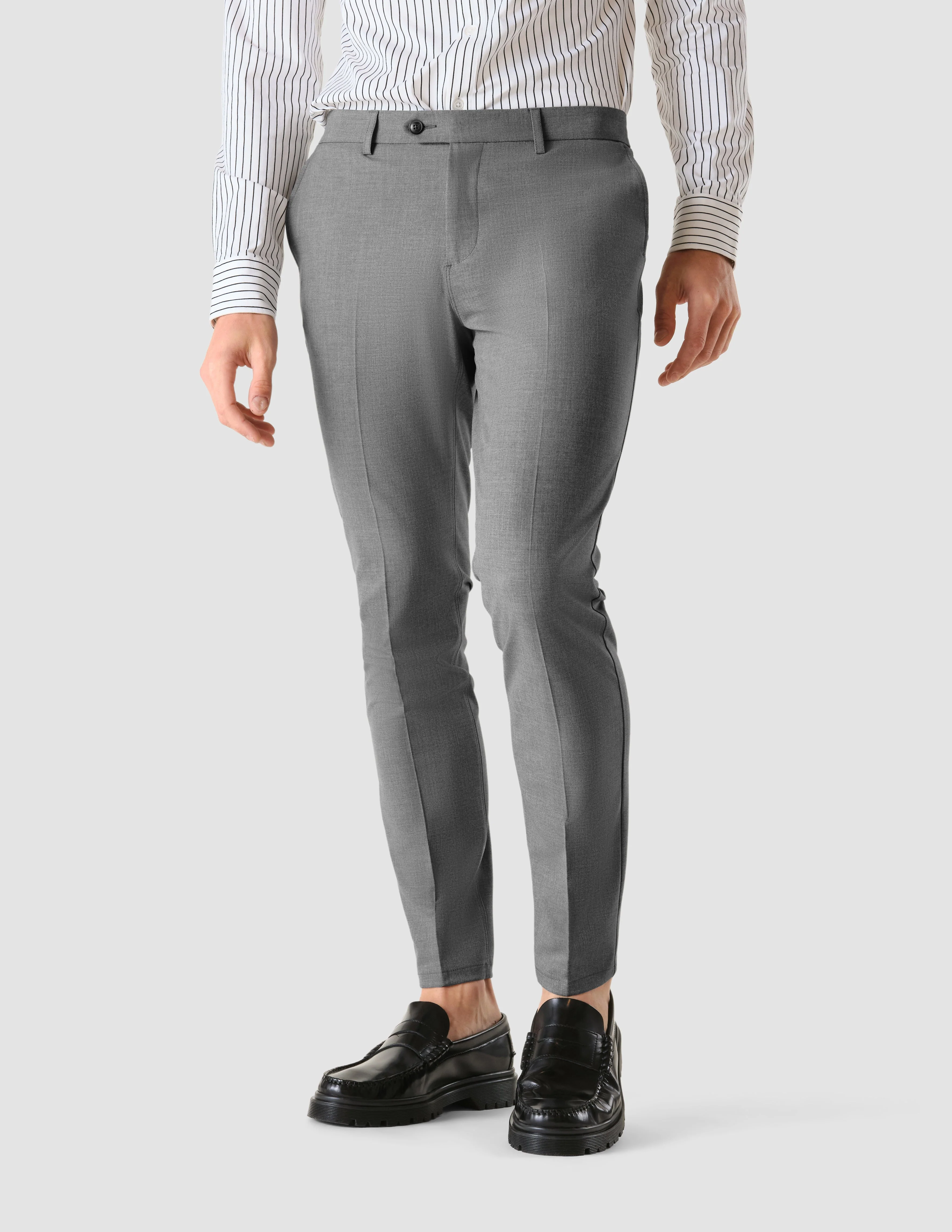 Essential Suit Cloud Grey - Image 4
